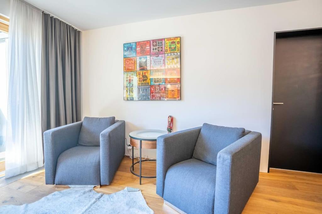 Moderne Wohnung Mit Ausblick Und Viel Sonne زيرمات المظهر الخارجي الصورة