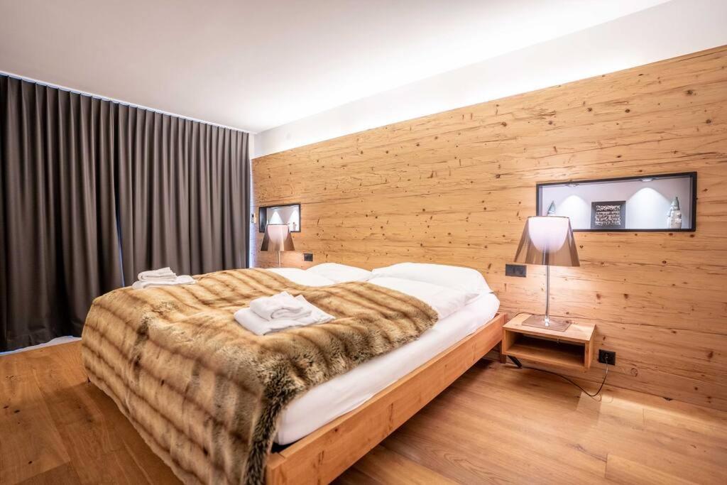 Moderne Wohnung Mit Ausblick Und Viel Sonne زيرمات المظهر الخارجي الصورة