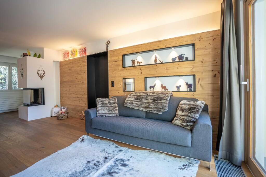 Moderne Wohnung Mit Ausblick Und Viel Sonne زيرمات المظهر الخارجي الصورة