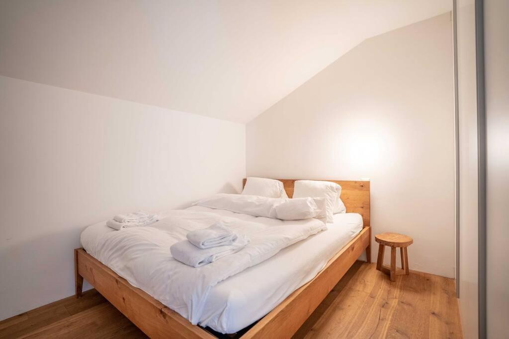 Moderne Wohnung Mit Ausblick Und Viel Sonne زيرمات المظهر الخارجي الصورة